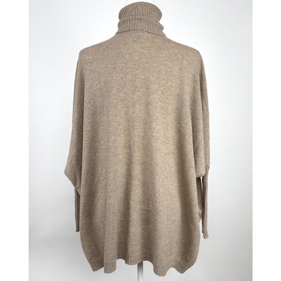 Autumn Cashmere Boxy Turtleneck Sweater Size Medium Tan Neutral Minimalist - Picture 3 of 7